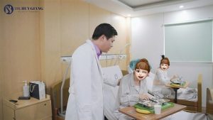 Sửa ngực hỏng: Dấu hiệu và cách khắc phục