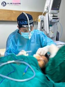 Căng Da Mặt – Tái sinh làn da trẻ hoá, căng bóng